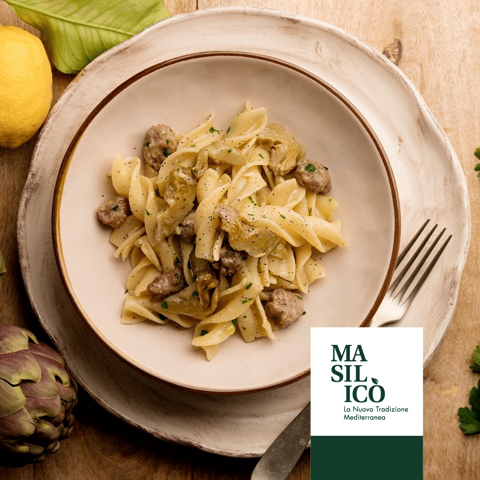 Fusilloni con carciofi cilentani e salsiccia